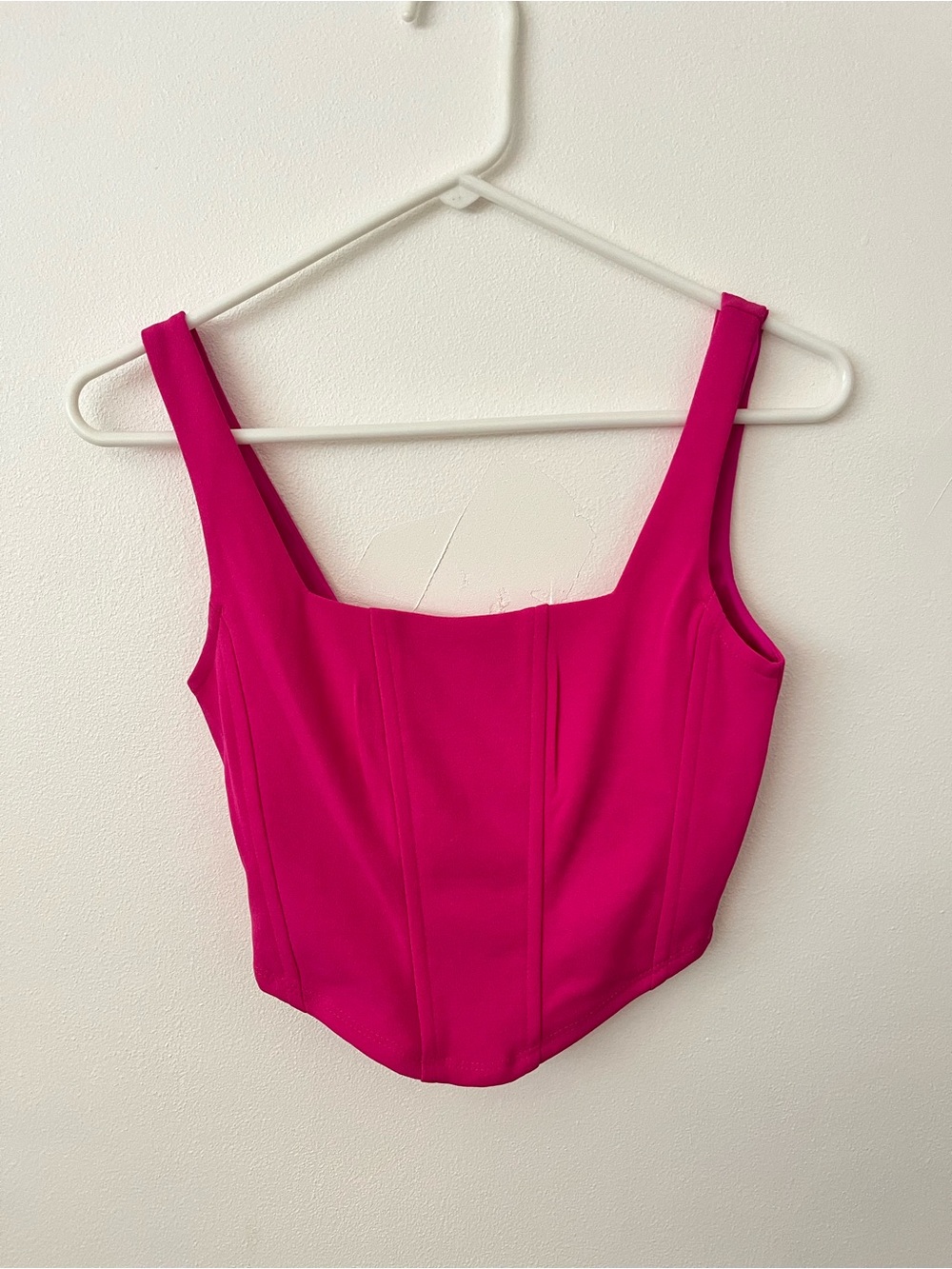 Women’s Square-Neck Fitted Camisole in Bright Pink